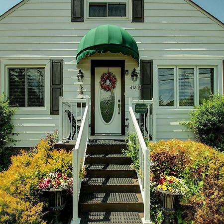 Williams Gate Bed & Breakfast Private Suites Ниагара-он-те-Лейк Экстерьер фото