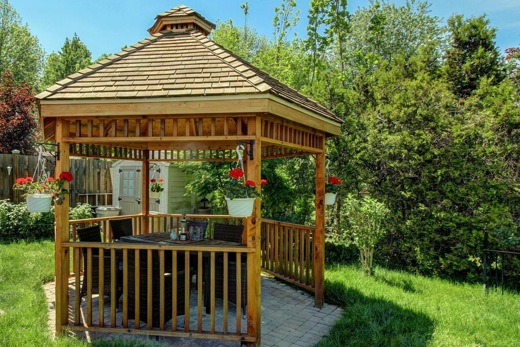 Williams Gate Bed & Breakfast Private Suites Ниагара-он-те-Лейк Экстерьер фото